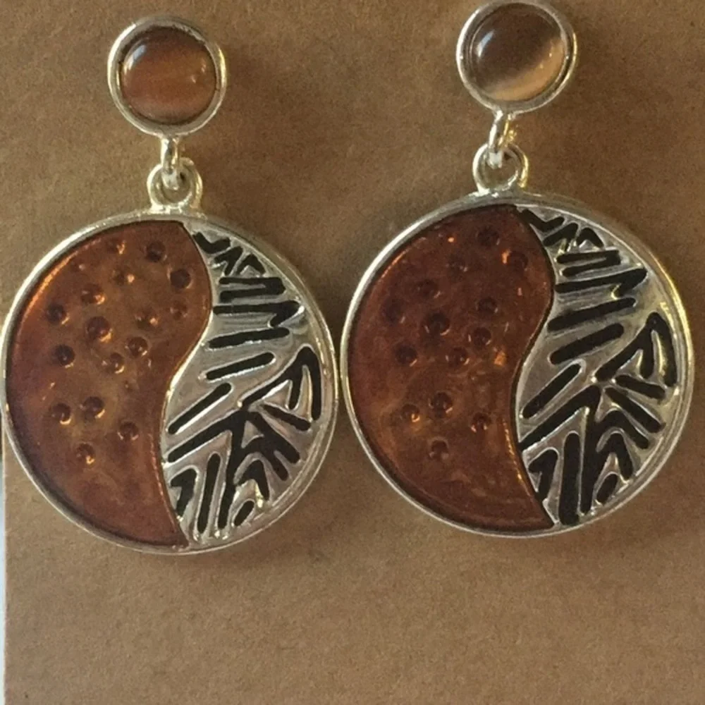 💐5/25 dangle silver toned yin yang orange black